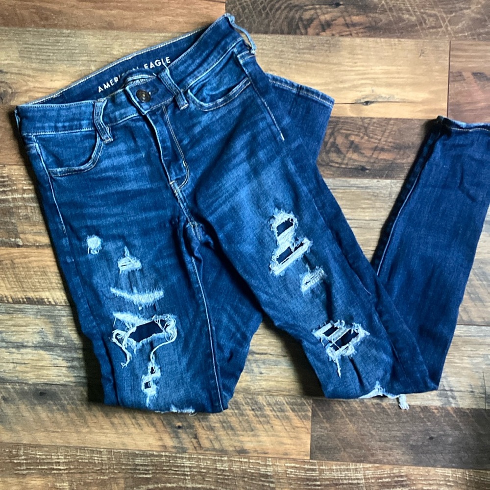 American Eagle Outfitters Women's Ripped Dark Blue Skinny Jeans